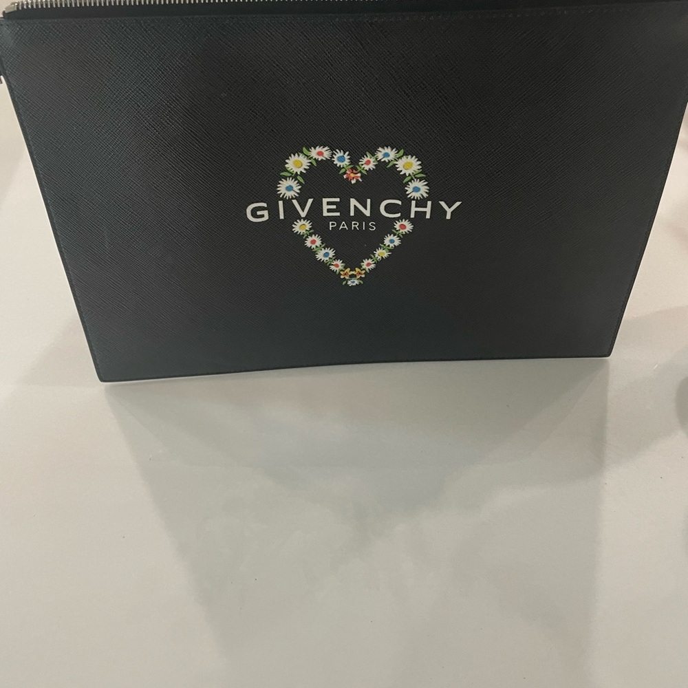 Givenchy Leather pouch like new